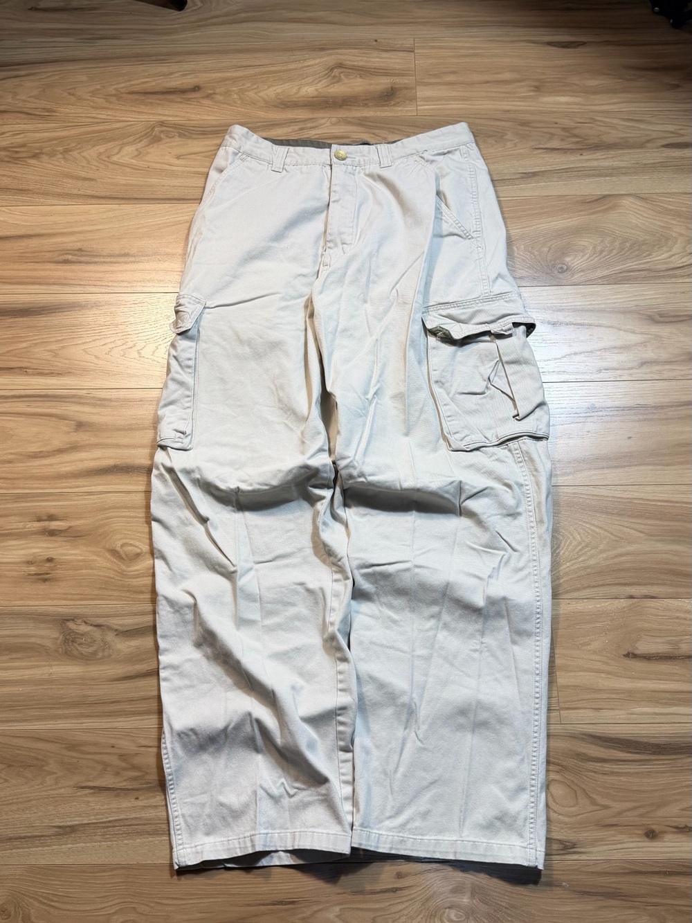 Y2K Plugg Men's Cream Cargo Pants with Side Pockets